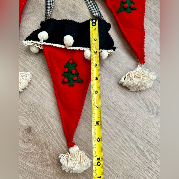 Vintage Unique Red Felt Pom-Poms Black and White Stockings (Set of 3) - Picture 5 of 10